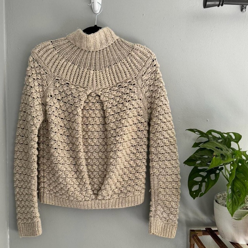 Moda International Vintage Sweater - Picture 4 of 8